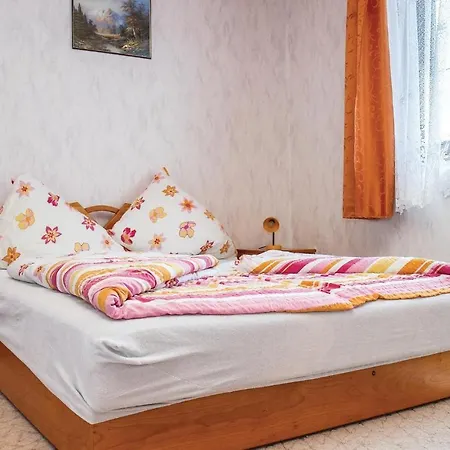 Stunning In W/ Outdoor Swimming Pool And 3 Bedrooms Ferienhaus *